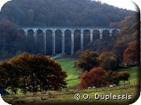 aqueduc en automne