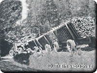 Un tracteur Latil à gazogène