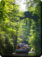 Le tourisme fluvial sauva le canal