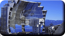 La centrale thermique par concentration<br /> d'Odeillo (Pyrénées-orientales)<br />Une vieille dame de 50 ans !